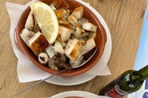 Albufeira : Expérience dans un restaurant de tapas et de vins portugais