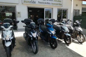 Algarve: uma descoberta inesquecível sobre duas rodas!