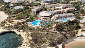 Auramar Beach Resort