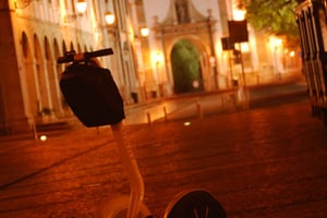 Visite en Segway de 90 minutes au Faro culturel