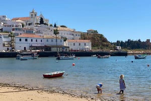 Ferragudo: Guided Walking Tour with Scenic Views