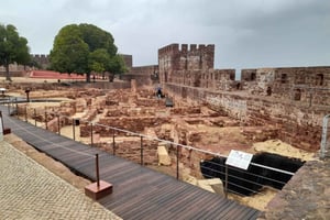 Visite privée du château de Silves avec dégustation de vins d'Algarve