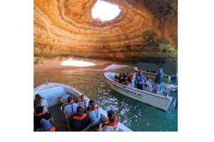 Desde Portimão: Algar de Benagil y tour en barco por las grutas marinas