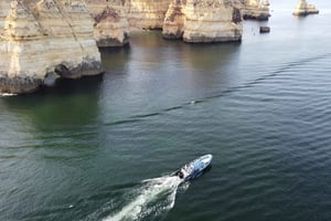 Depuis Portimão : Excursion en bateau privé à Benagil et Marinha