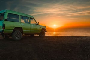 Safari al tramonto in Jeep di mezza giornata con vino portoghese