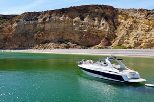 Lagos : location de yacht privé pour une journée complète