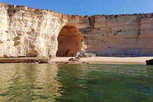 Portimão: Bootstour zu den Stränden von Benagil und Marinha