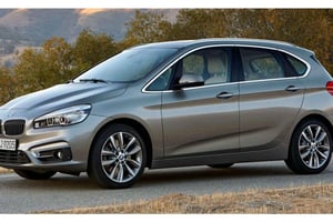 Lisbonne : Louez une voiture privée avec chauffeur et planifiez votre visite.