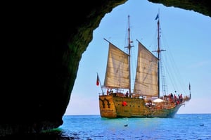 Santa Bernarda Pirate Ship