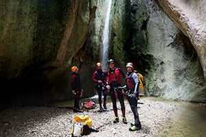 Bolulla: esperienza di canyoning nel burrone del Torrent de Garx