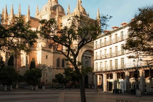 Винная поездка в регион Аликанте с обедом из 4 блюд!