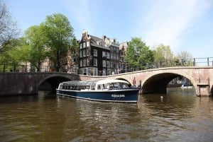 Amsterdam: 75 Minute City Canal Cruise with Audio Guide