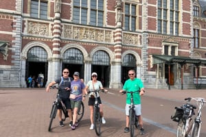 Ámsterdam: tour de los lugares más destacados de la ciudad en bicicleta eléctrica con Mike