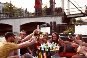 Amsterdam: Privat kryssning med drycker och valfria snacks