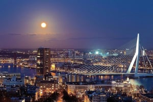 Amsterdam: Private Transfer to Rotterdam - Travel Like a VIP