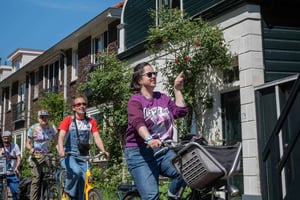 Amsterdam: Rainbow Rural Bike Tour With Local Gay Guide