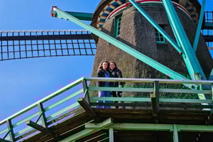 Amsterdamista: hollantilaiset tuulimyllyt, juusto ja puukengät