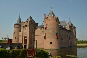 Von Amsterdam aus: Amsterdam Schloss Muiderslot Private Tour