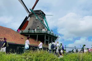 Zaanse Schans, Windmill house, Volendam,Marken Private Tour