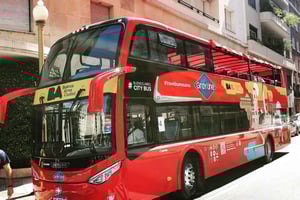 Utforska: 48 timmars hop-on hop-off-buss och flodkryssning