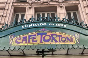 Buenos Aires: pequeno-almoço ou chá da tarde no Café Tortoni