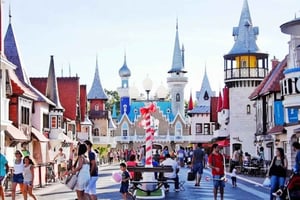 Buenos Aires: Tur til det argentinske Disneyland i minibus