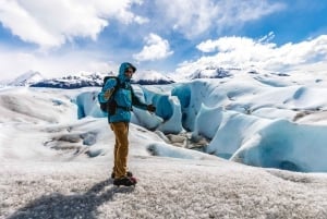 El Calafate: Perito Moreno Glacier Trekking Tour and Cruise