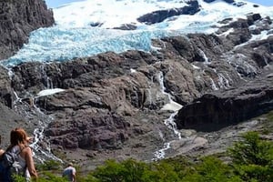 El Chaltén: Heldagstur med sejlads og vandretur