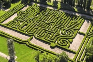 Mendoza: Laberinto de Borges: Almuerzo, Taller Literario y Bodega