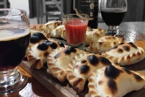 Salta en un Bocado - Culturele Tour & Empanada Proeverij