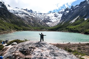 Ushuaia: Trekking i Laguna Esmeralda med frokost i bjergkuppel