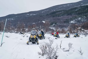 Ushuaia: Snescooter+Rockets+Huskies+Skiing+Lunch eller Pizza Rodizio