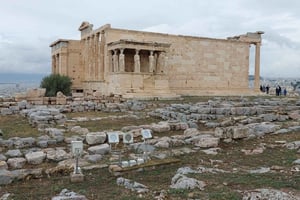 Athens: 8 hours Private Tour with local experienced driver