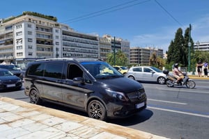 Athens City to Athens Airport Easy Van and Minibus Transfer