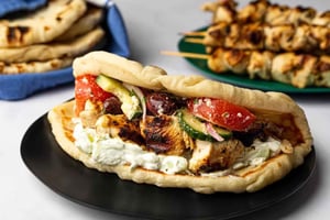 Taste Authentic Greek Flavors – Food Tour in Athens