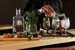 Ateena: Välimeren ginin maistelu