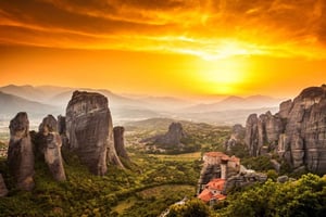 Atenas: Excursão de 2 dias a Meteora com alojamento