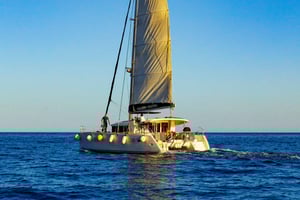Athens: Private Catamaran Cruise - BBQ, Open Bar & Transfer
