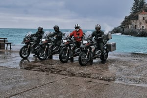 Atenas: Passeio de mota autoguiado com rota GPS