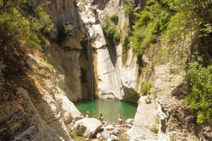 Fra Athen: Canyoning i Manikia-kløften