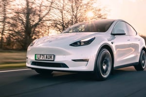 Traslado privado entre o aeroporto de Atenas e os hotéis de Atenas