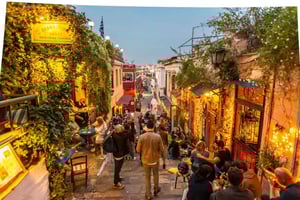 Livliga Aten, tidig kväll, guidad rundvandring