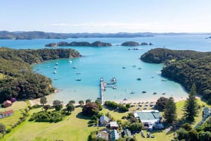 Auckland: 2-dagers omvisning i liten gruppe i Bay of Islands med cruise