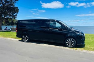 Auckland Airport Chauffeur & Shuttle Booking