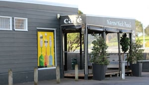 Narrow Neck Beach Cafe