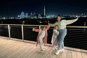 Privat kvällstur i Auckland, besök på Sky Tower och museum