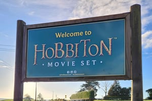 Privat dagstur til Hobbiton og Waitomo glødeormhule