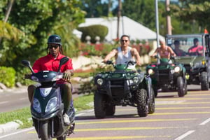 Nassau: ATV or Buggy Tour with Tasty Local Foods