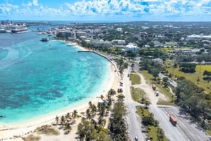 Nassau Tastes & Crafts Tour: Local Flavors & Artisans