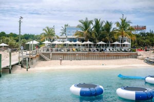 Nassau: Rose Island's Sand Dollar Beach Resort